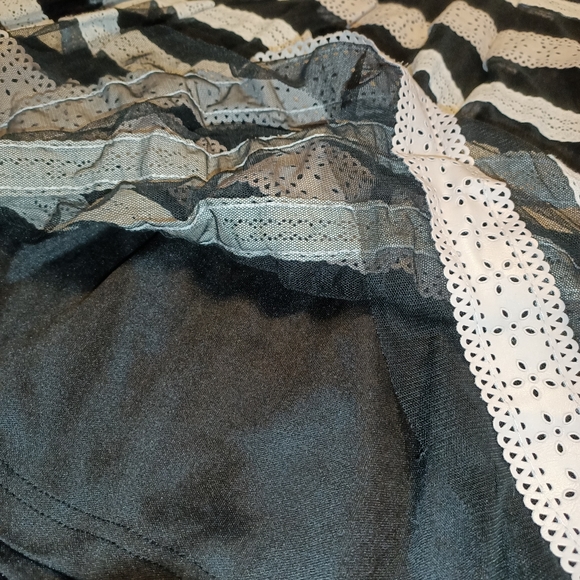 Contony Black Label Lace & Sequin Cocktail Dress in Black and Cream Sz10 VGC - Picture 5 of 7